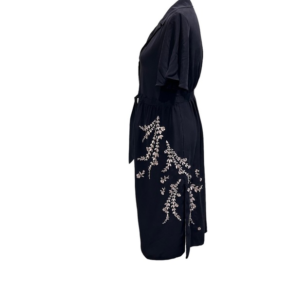 Cinq a Sept Silk Button Blue Dress Embroidered Floral Rose Pink Pockets Small 4 - Picture 10 of 16